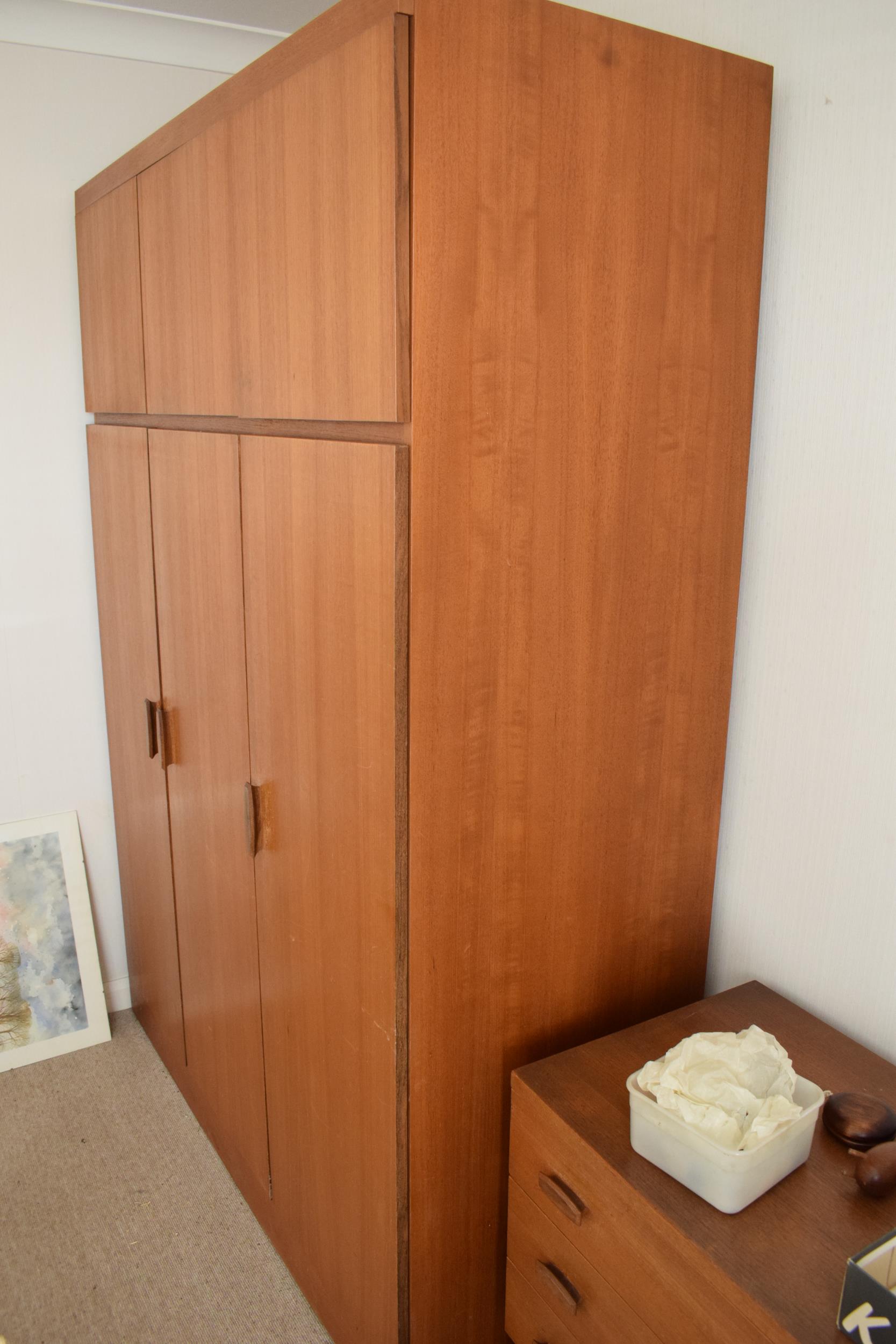 Mid century / retro E Gomme High Wycombe G-Plan triple wardrobe unit. 145 x 61 x 204cm tall. Sold in - Image 8 of 9
