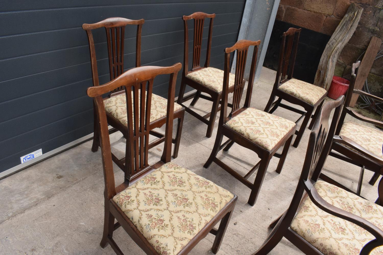 George III mahogany set of country Chippendale style dining chairs to consist of 2 carver chairs - Image 5 of 9