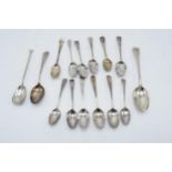 George III and later hallmarked silver spoons, 197.6g.