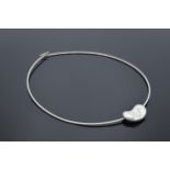 Tiffany & Co Silver 925 Kidney Bean choker necklace by Elsa Peretti. 13cm diameter at centre.