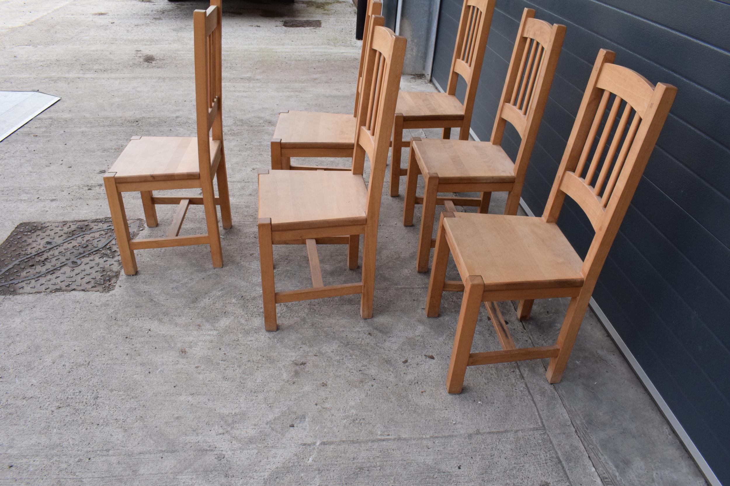 A set of 6 modern / 20th century hardwood farmhouse kitchen chairs (6). 108cm tall. In good - Image 5 of 5