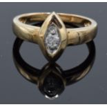 9ct gold and diamond eye-shaped ring. 2.5 grams. Size O.