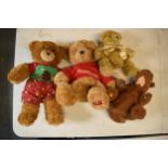 A collection of Teddy Bears to include makers such as Build-a-Bear, Fraserbear 2007, GB Teddy Bear