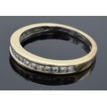 18ct gold diamond ring. 2.8 grams. Size P/Q