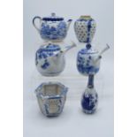 Group of oriental blue & white ceramics: Includes Chinese tea pot, 2 x Japanese tea or saki pots,