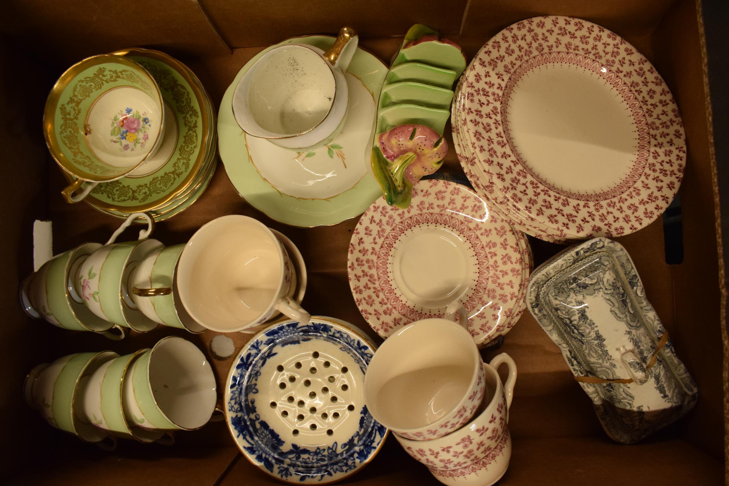 A mixed collection of items to include Johnson Bros Pareek dinner ware, various tea and dinner ware, - Image 2 of 3