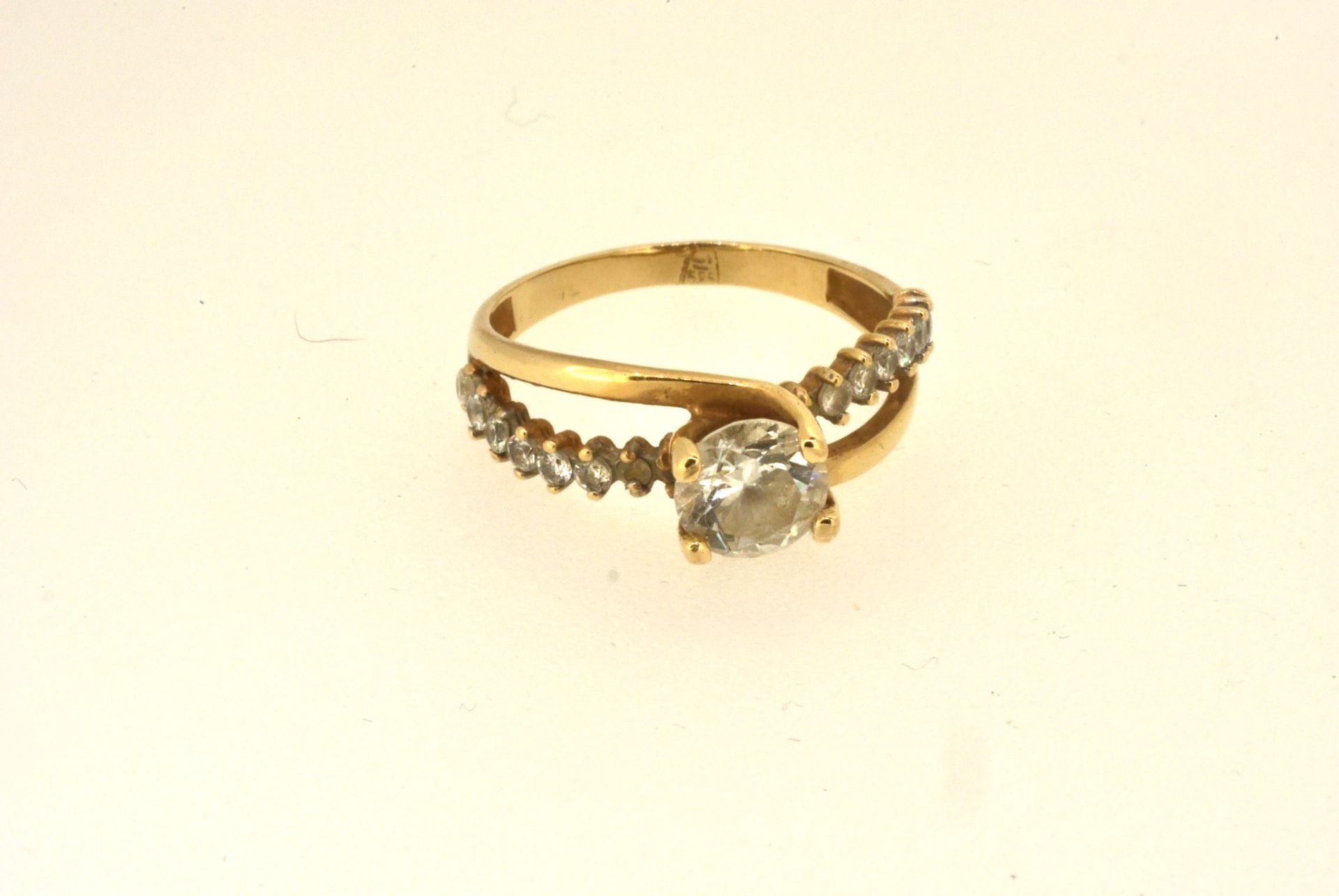 Ring GG 585, Zirkonia, 2,8 Gramm