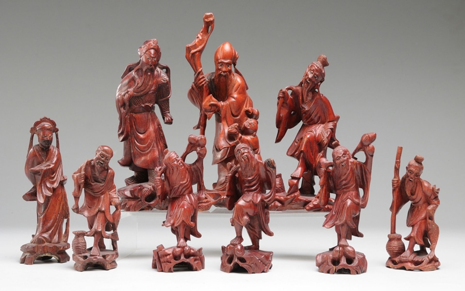 Konvolut chinesische Schnitzfiguren