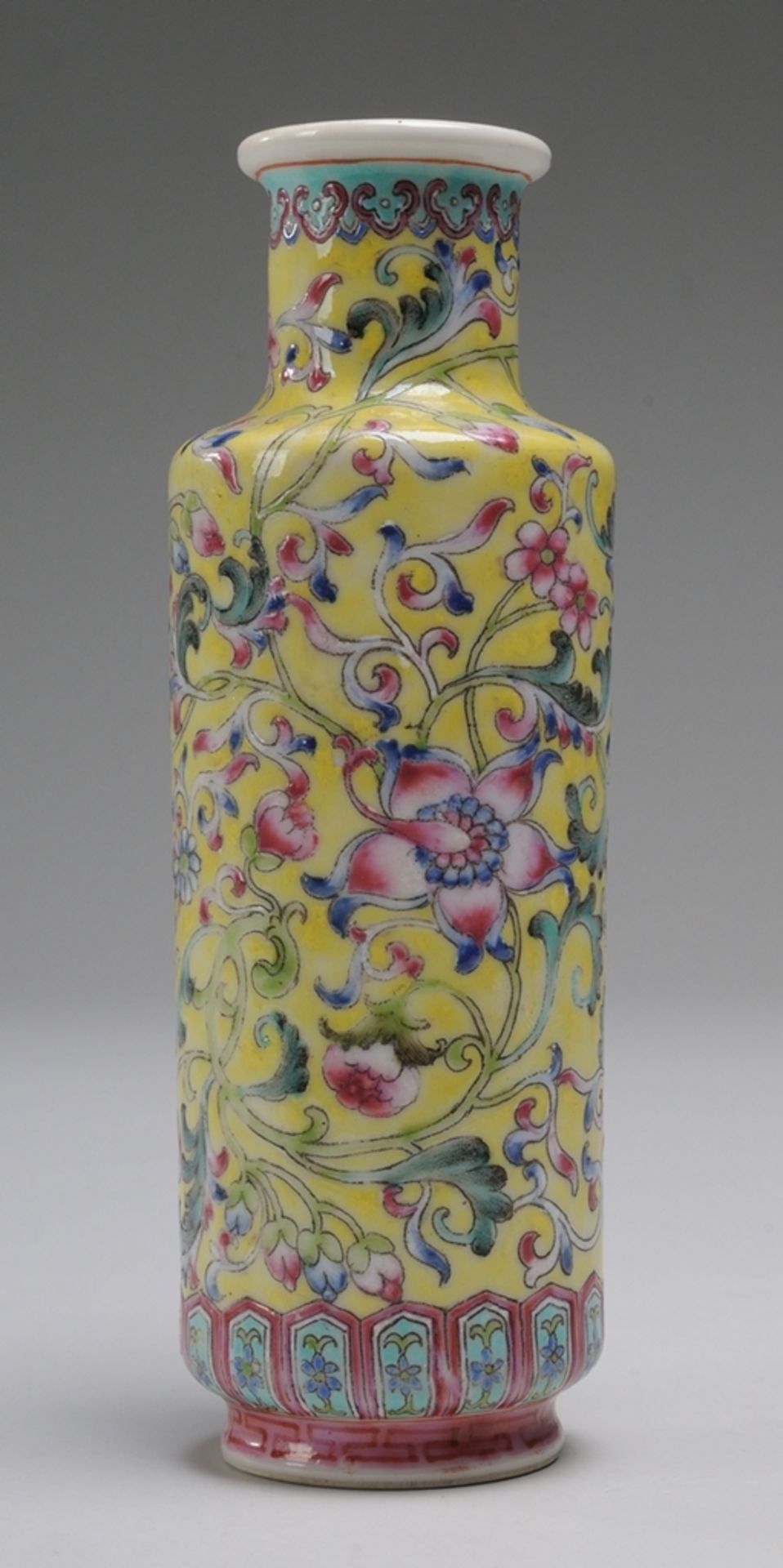 Kleine "Famille Jaune"-Rouleau-Vase