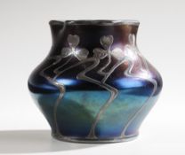 Jugendstil-Vase mit Silberauflage