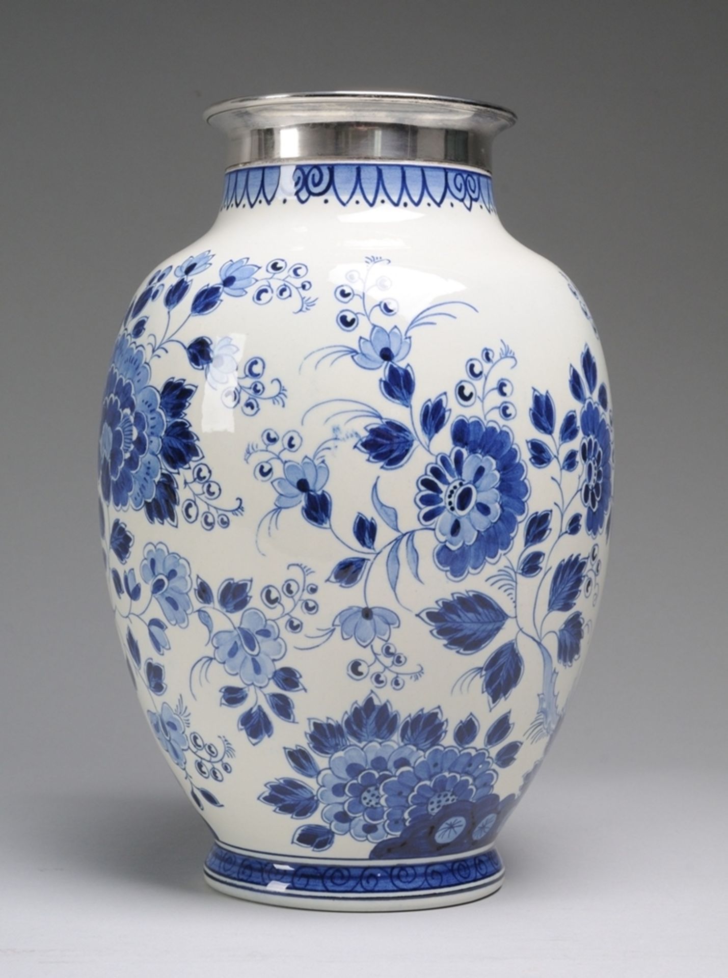 "Delfter" Vase mit Silbermontur - Bild 2 aus 2