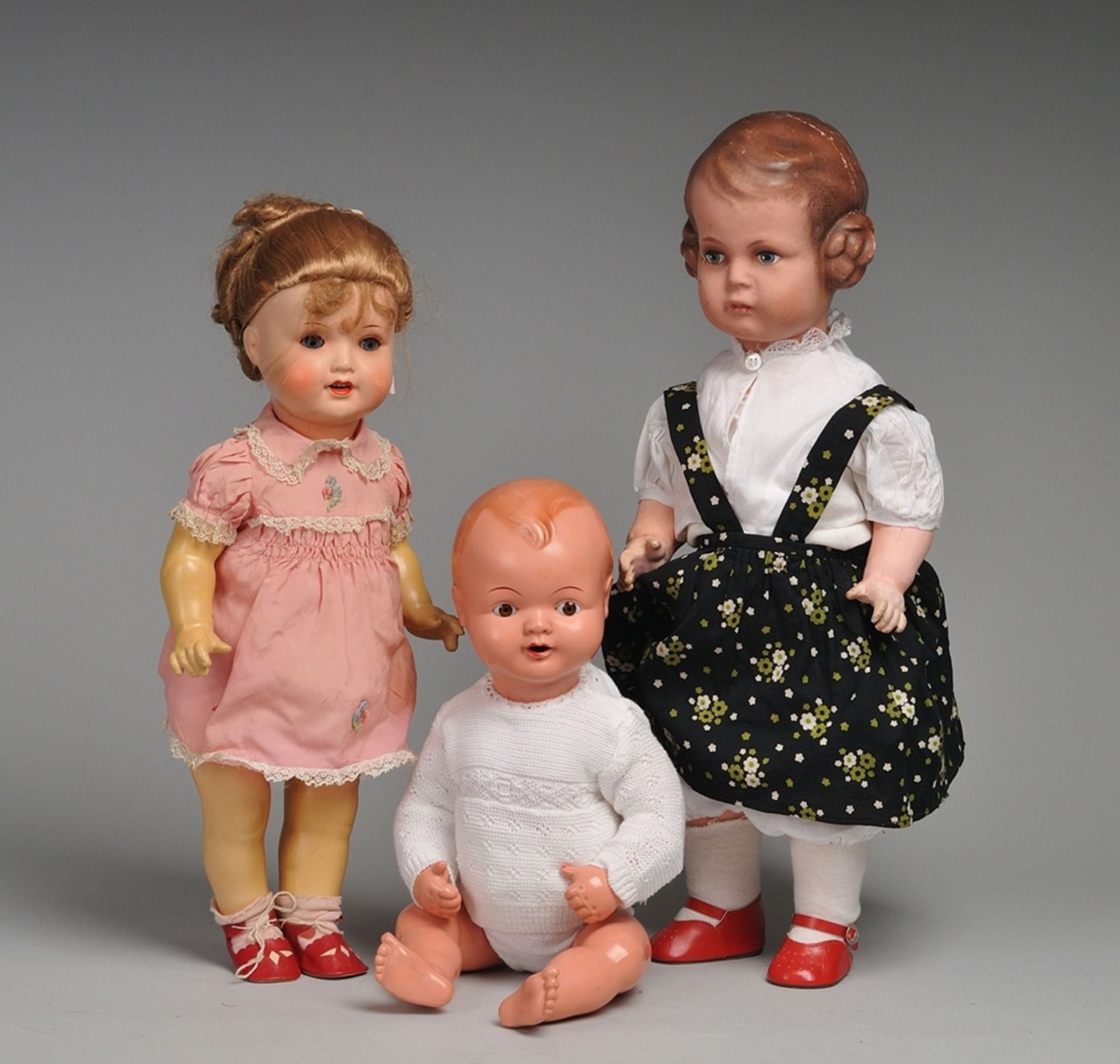 Drei Puppen, u.a. Cellba u. Sonneberg