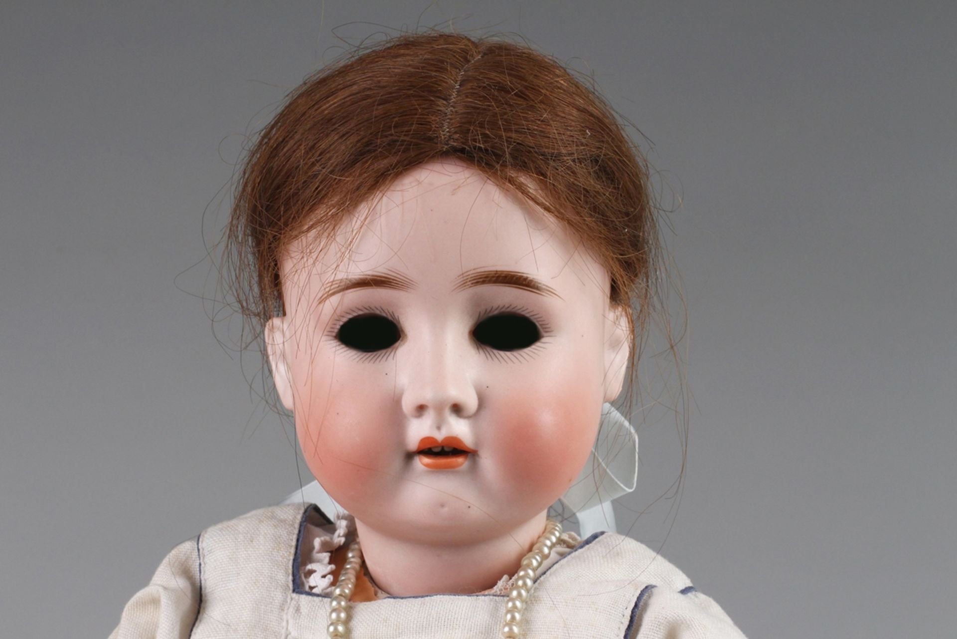 Porzellankopf-Puppenmädchen "Helen" - Bild 4 aus 5