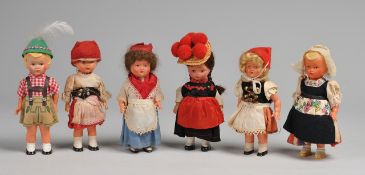 Sechs mechanische "Dancing Dolls"