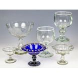 Zwei Aufsatzschalen, Glas mit Schalenkuppa und Weißbierpokal 19. Jh. bzw. um 1900