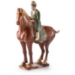 Stehendes Pferd mit Reiter China, Tang