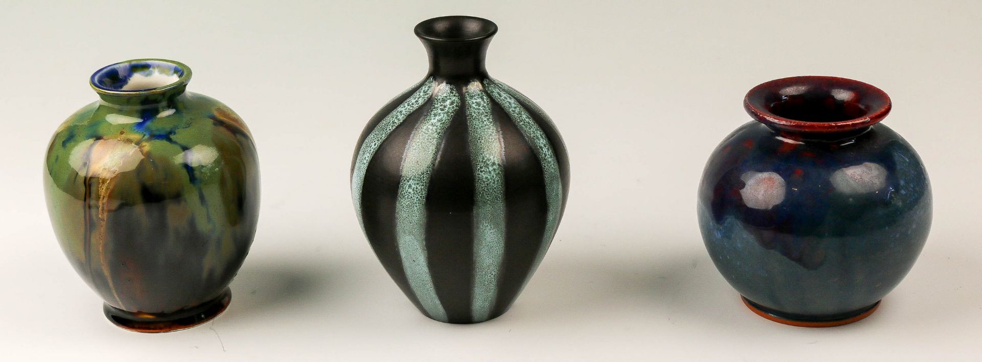 Drei kleine Vasen - Bild 3 aus 4