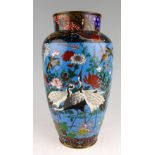 Leicht gebauchte Cloisonné-Vase Japan