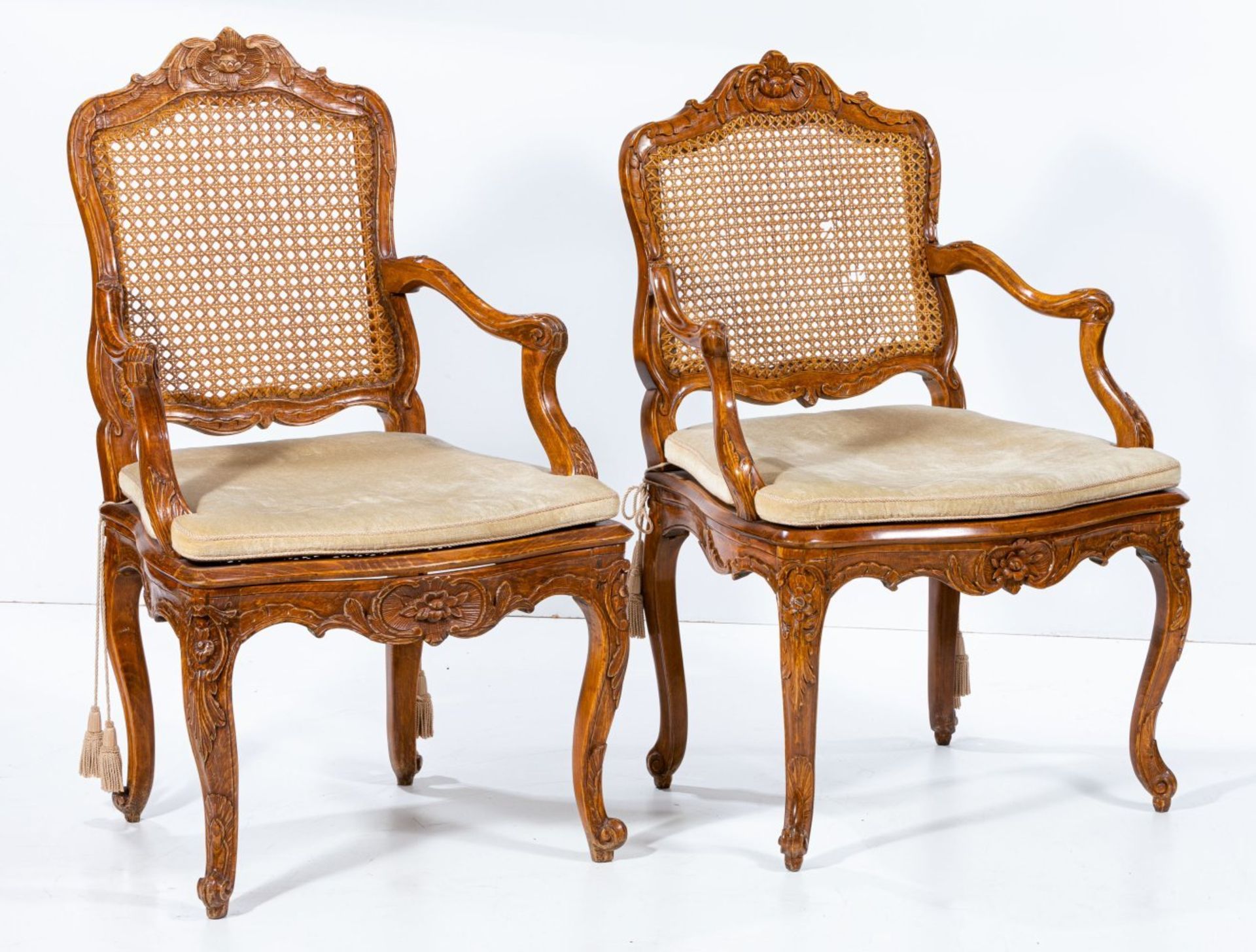 Sitzgruppe im Louis-XV-Stil - Bild 2 aus 6