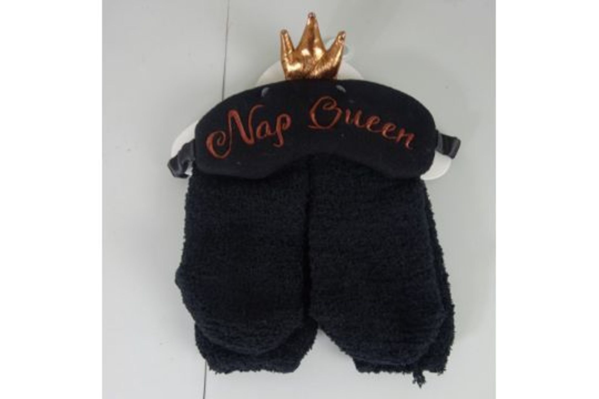 NEW NAP QUEEN EYEMASK AND BED SOCKS