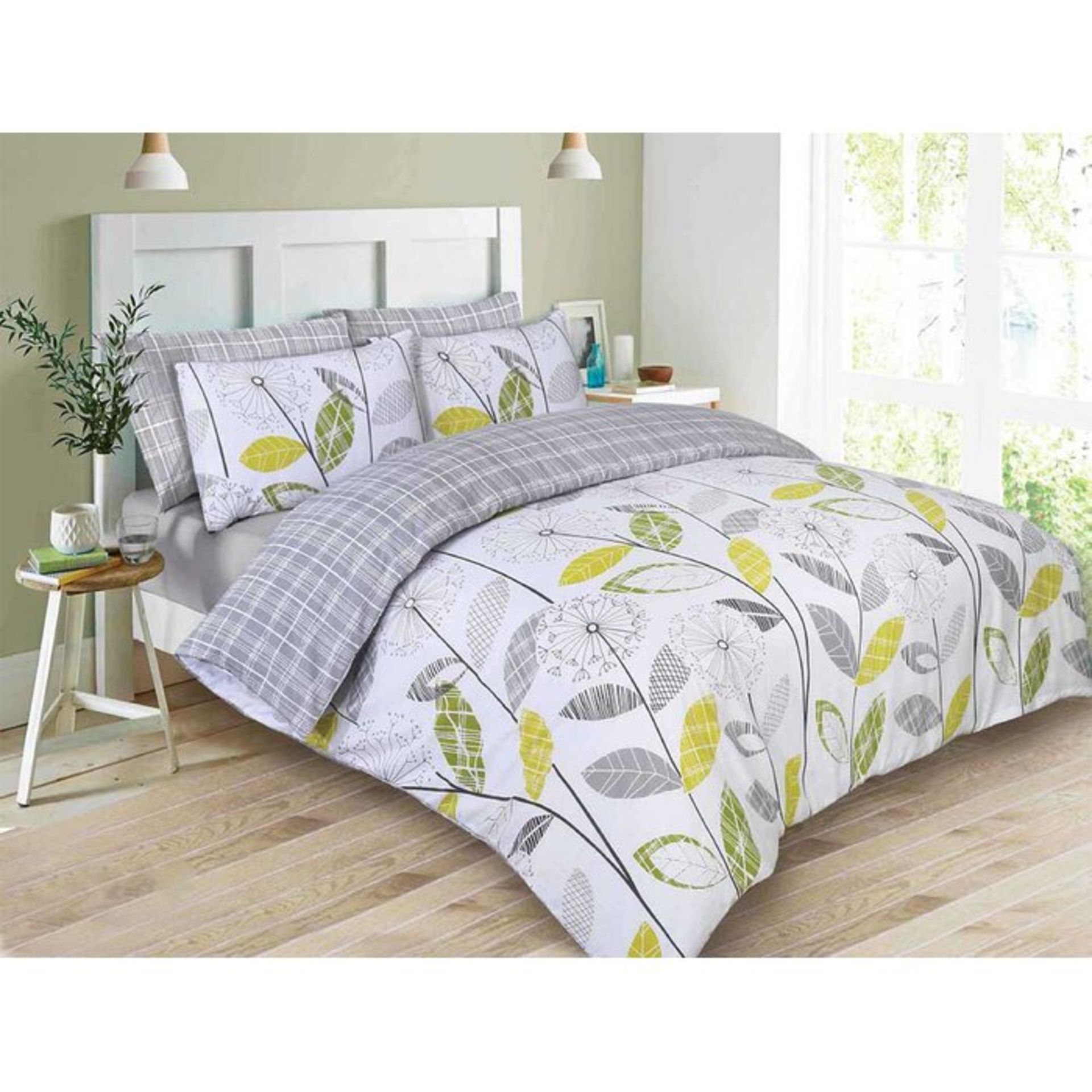 Carolos Duvet Cover Set - RRP £45.99 - Image 2 of 2