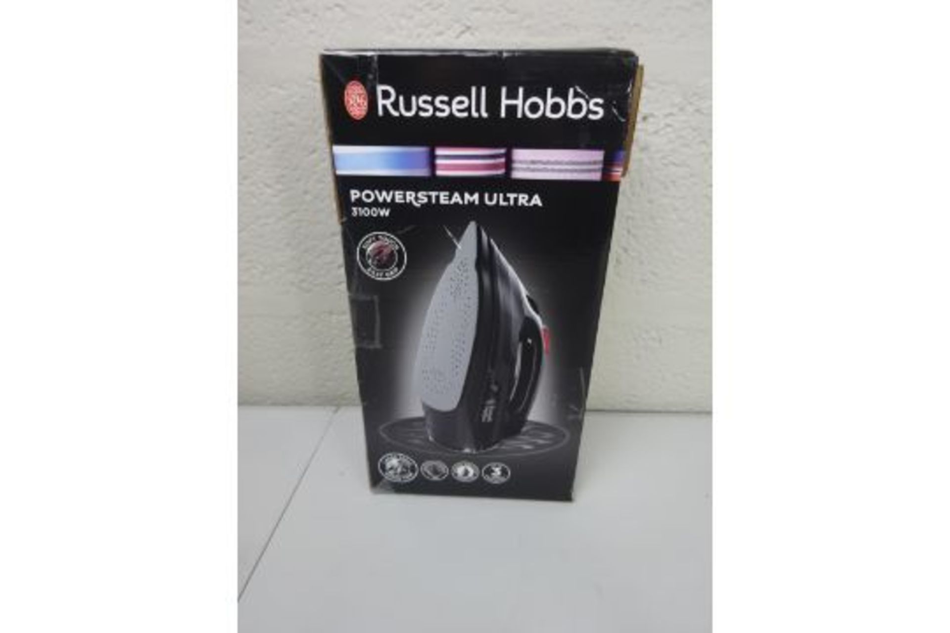 GRADE A Russell Hobbs - Black Powersteam ultra steam iron - £50.00