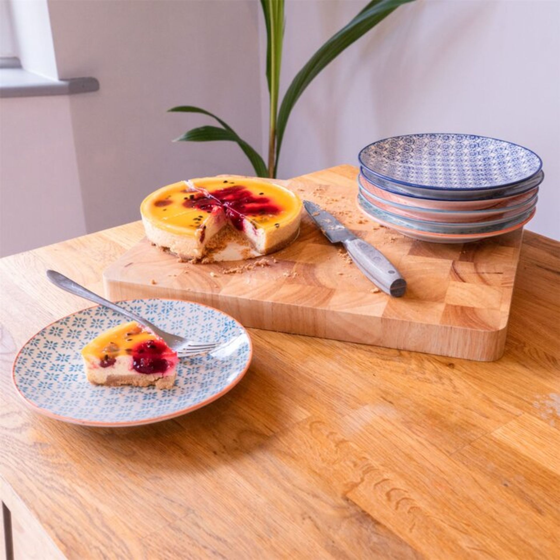 6 Piece Side Plate Set - RRP £19.99 - Image 2 of 2