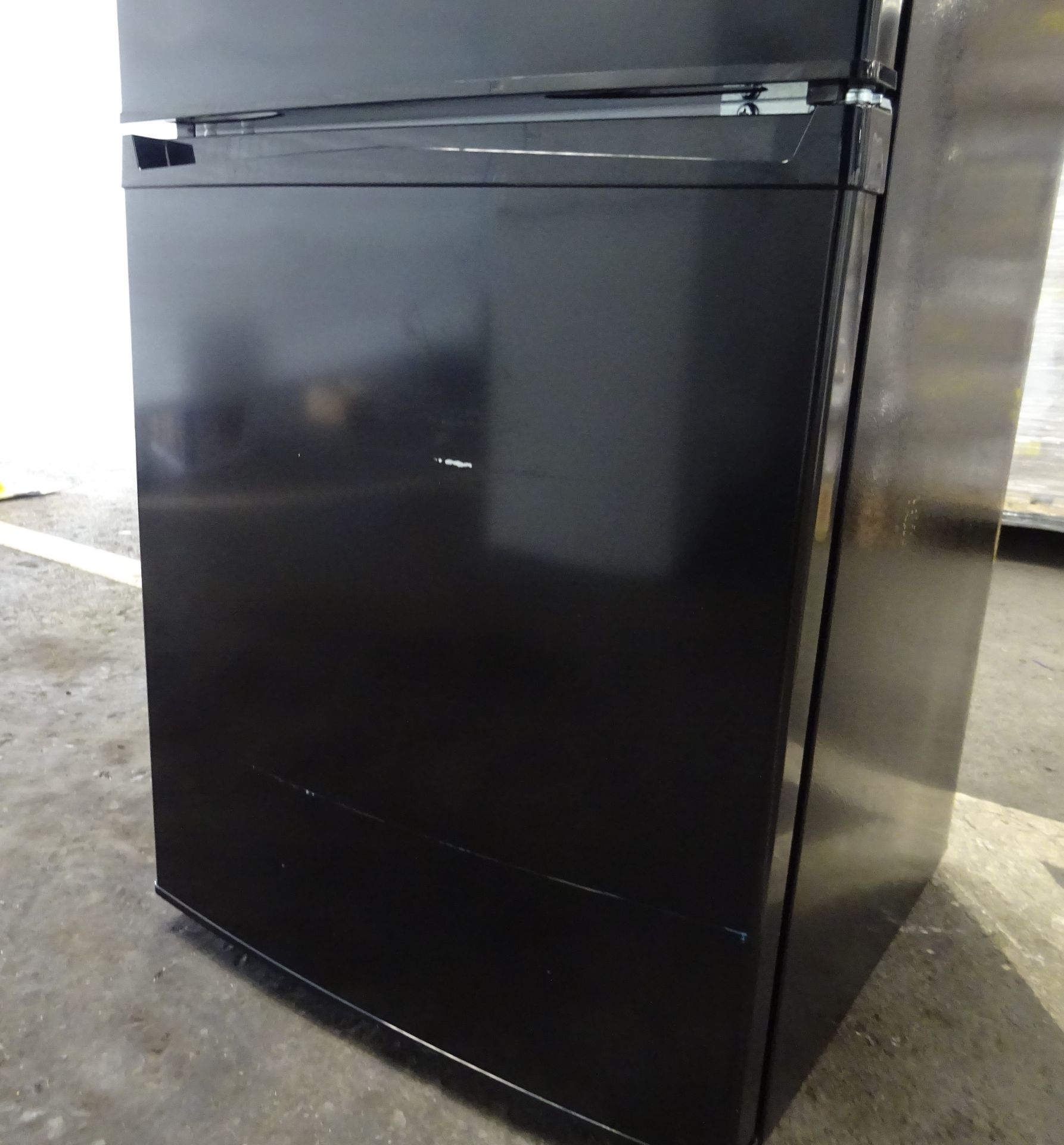 Bush 54152B Frost Free Fridge Freezer - Black - ARGOS RRP £259.99 - Image 6 of 6