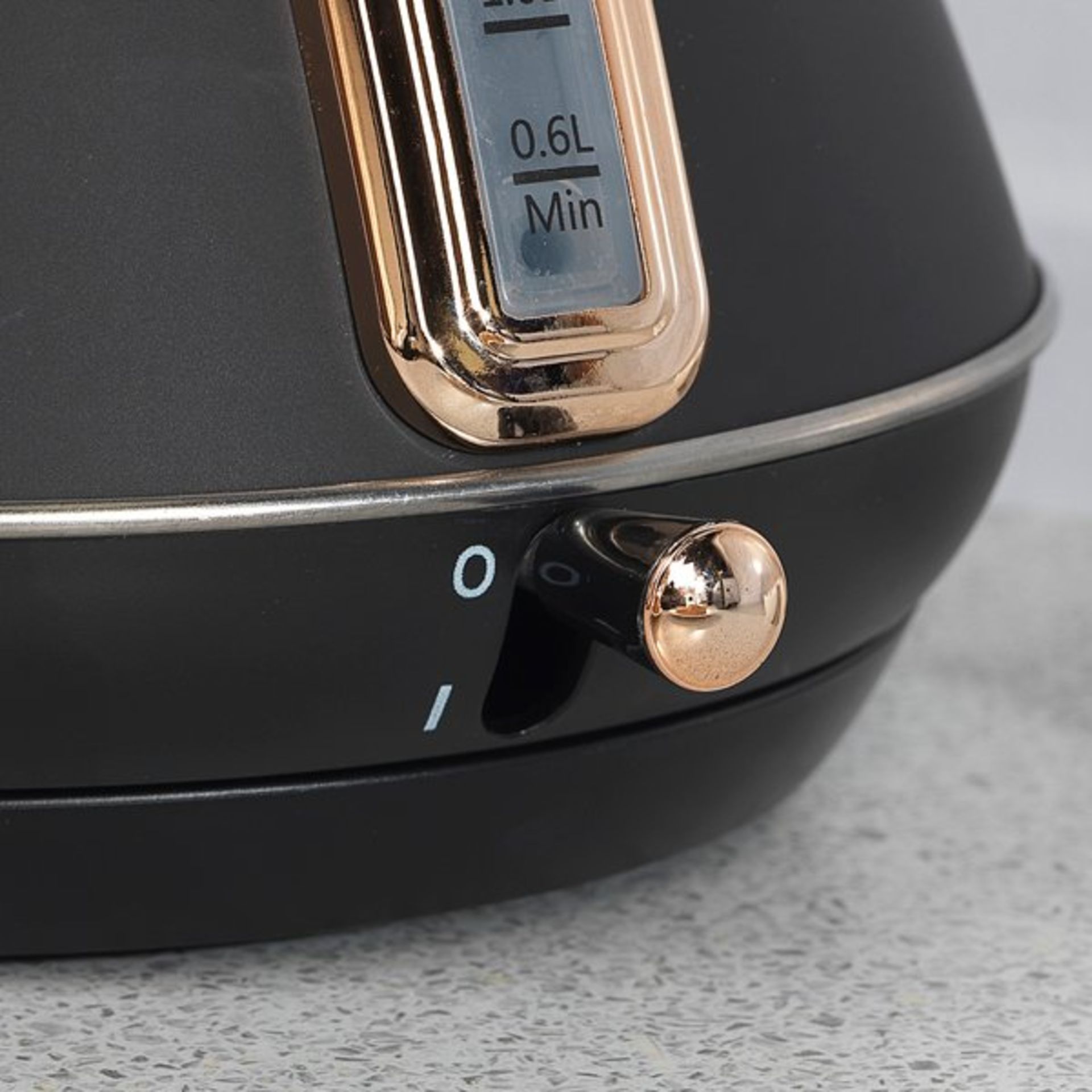 Brand New Salter Rose Gold Pyramid Kettle - Image 2 of 2