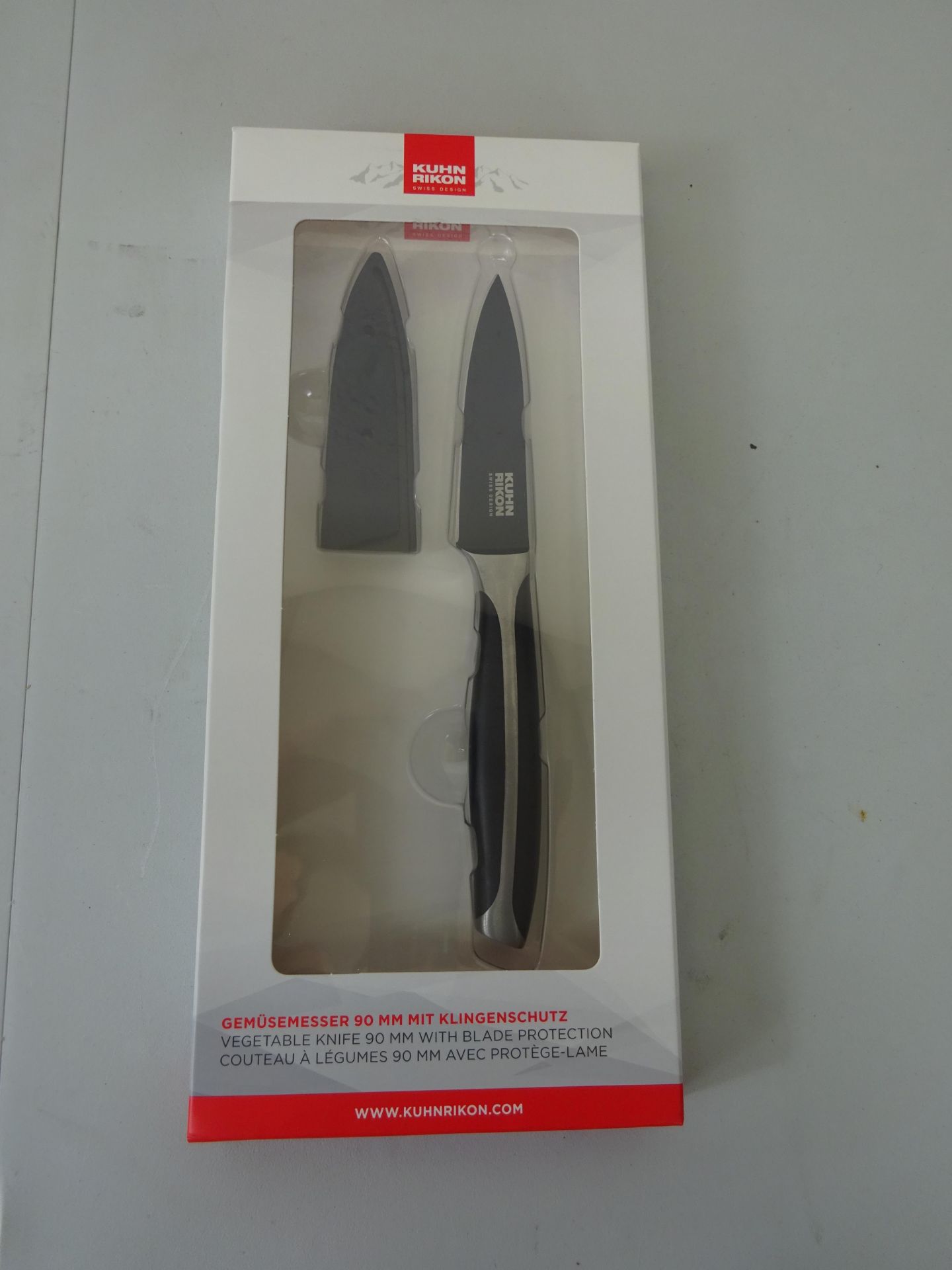 Brand New Kuhn Rikon 9cm Vegetable Knife With Blade Protection