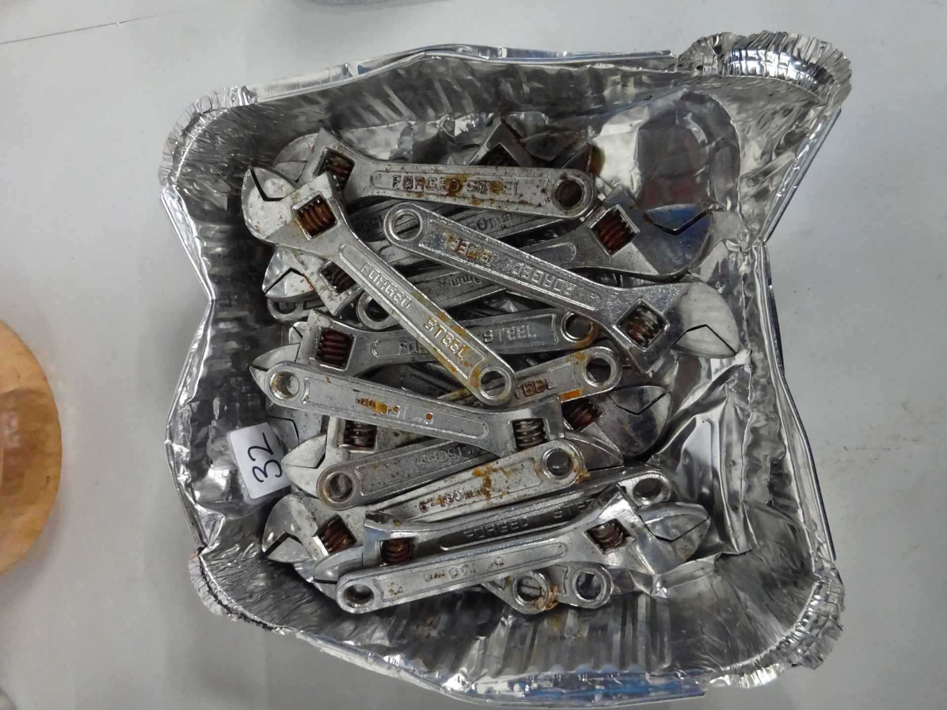 BOX OF 20 ADJUSTIBLE SPANNERS