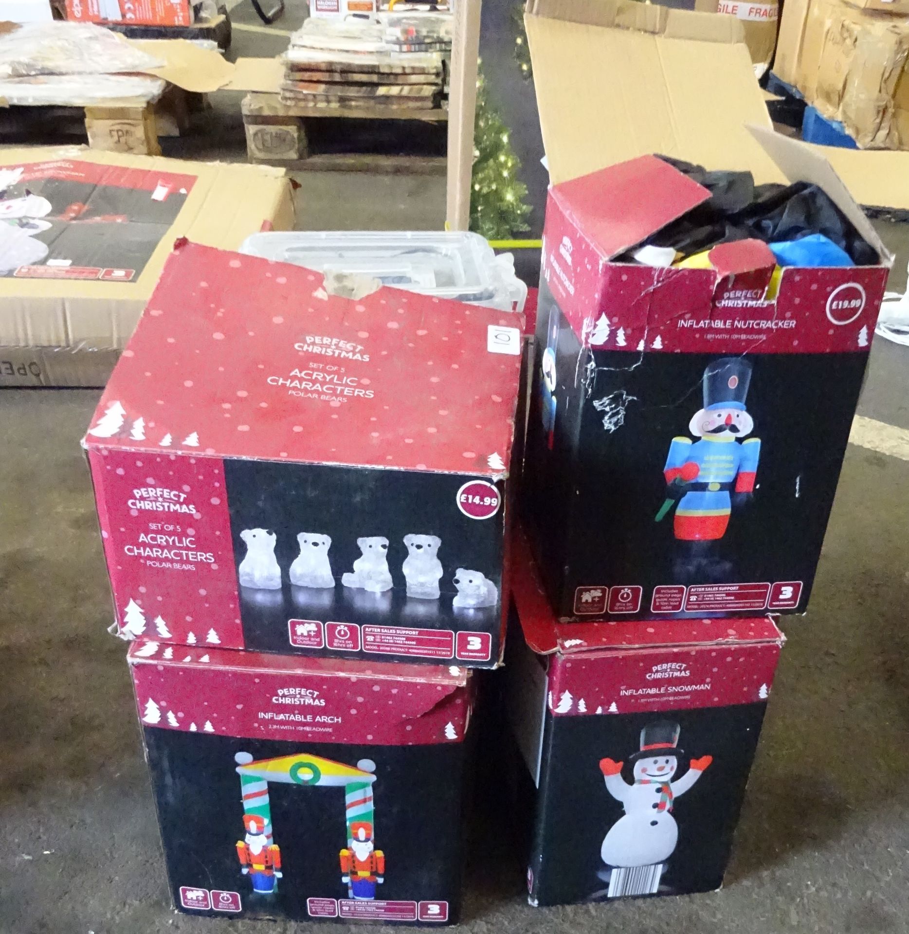 X6 XMAS DESIGN INFLATABLES & BOX XMAS LIGHTS