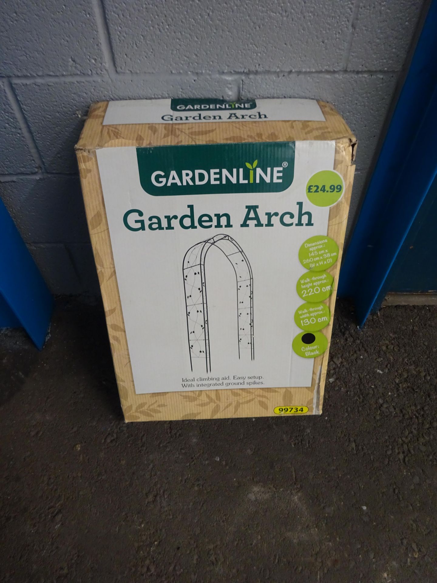 GARDEN ARCH