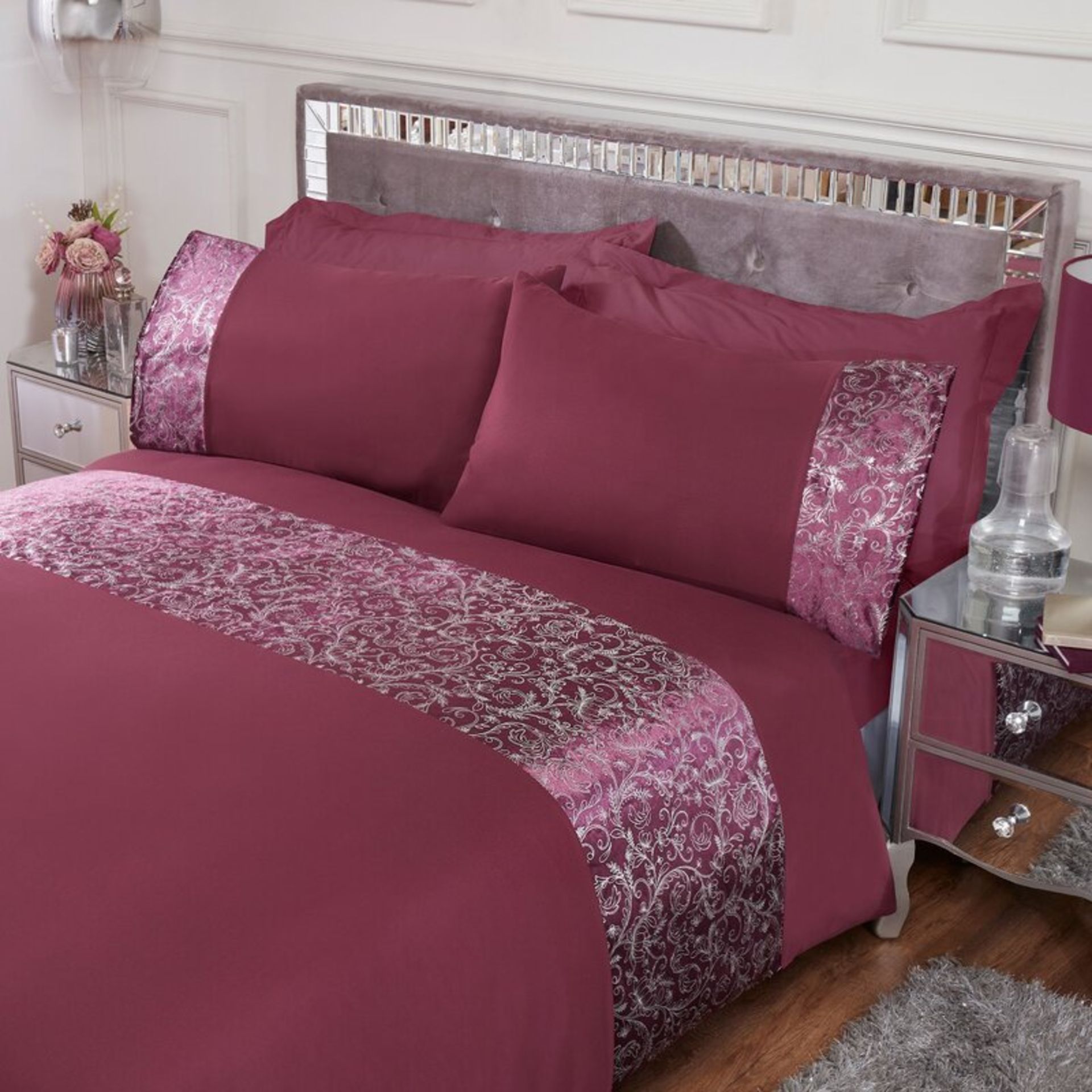 5FT Kingsize Sturges Duvet Cover Set - RRP £24.99