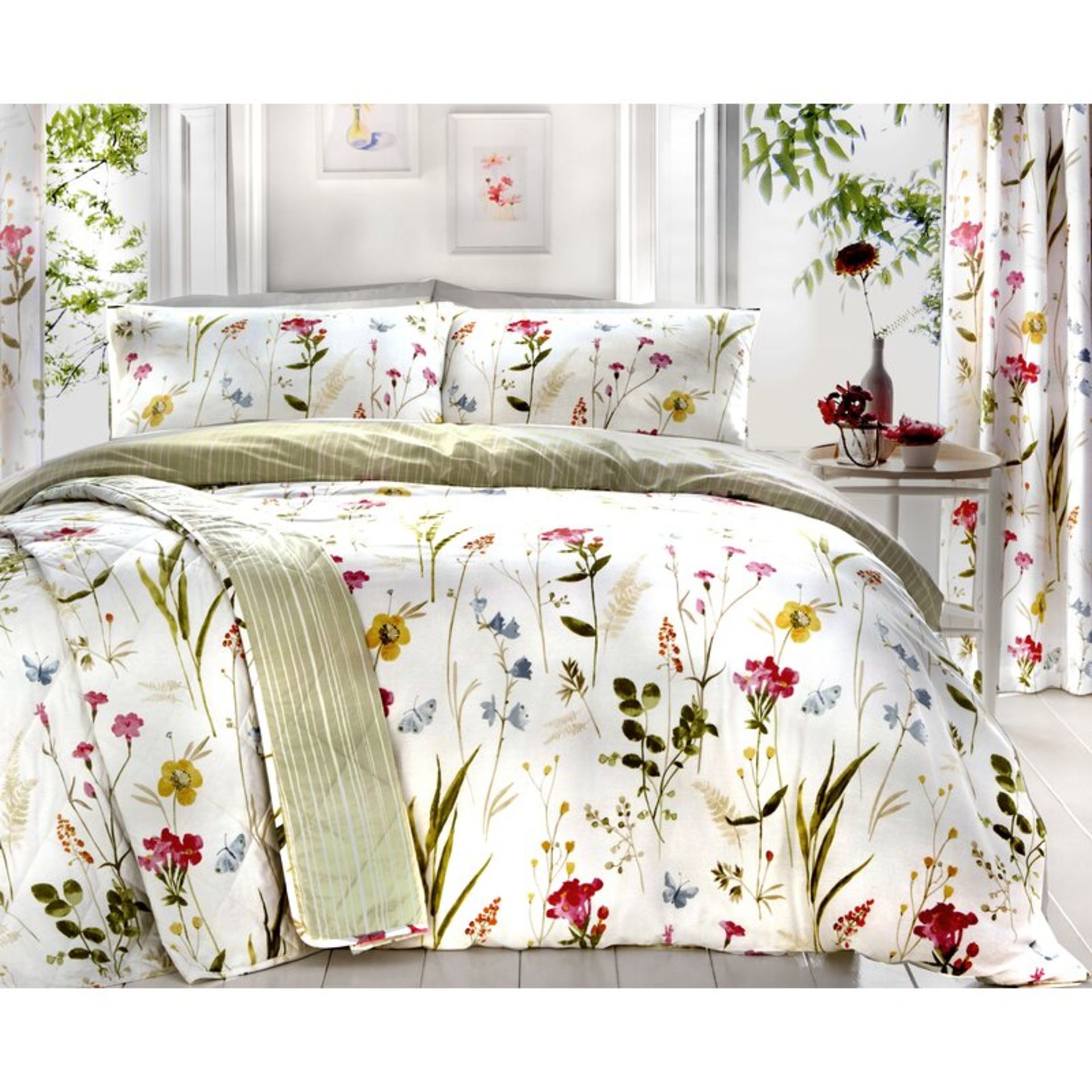 Delvale Bedspread - RRP £75.00