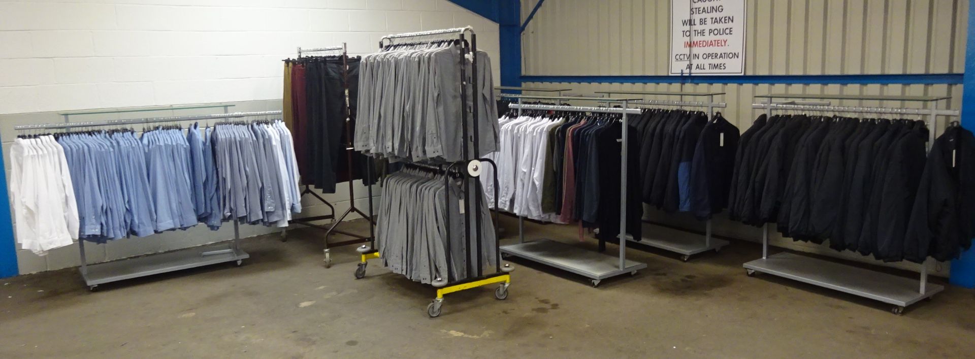 320PCS OF MENS DEBENHAMS CLOTHING WITH AN APPROX RRP OF £10500, INCLUDES SHIRTS AND COATS.