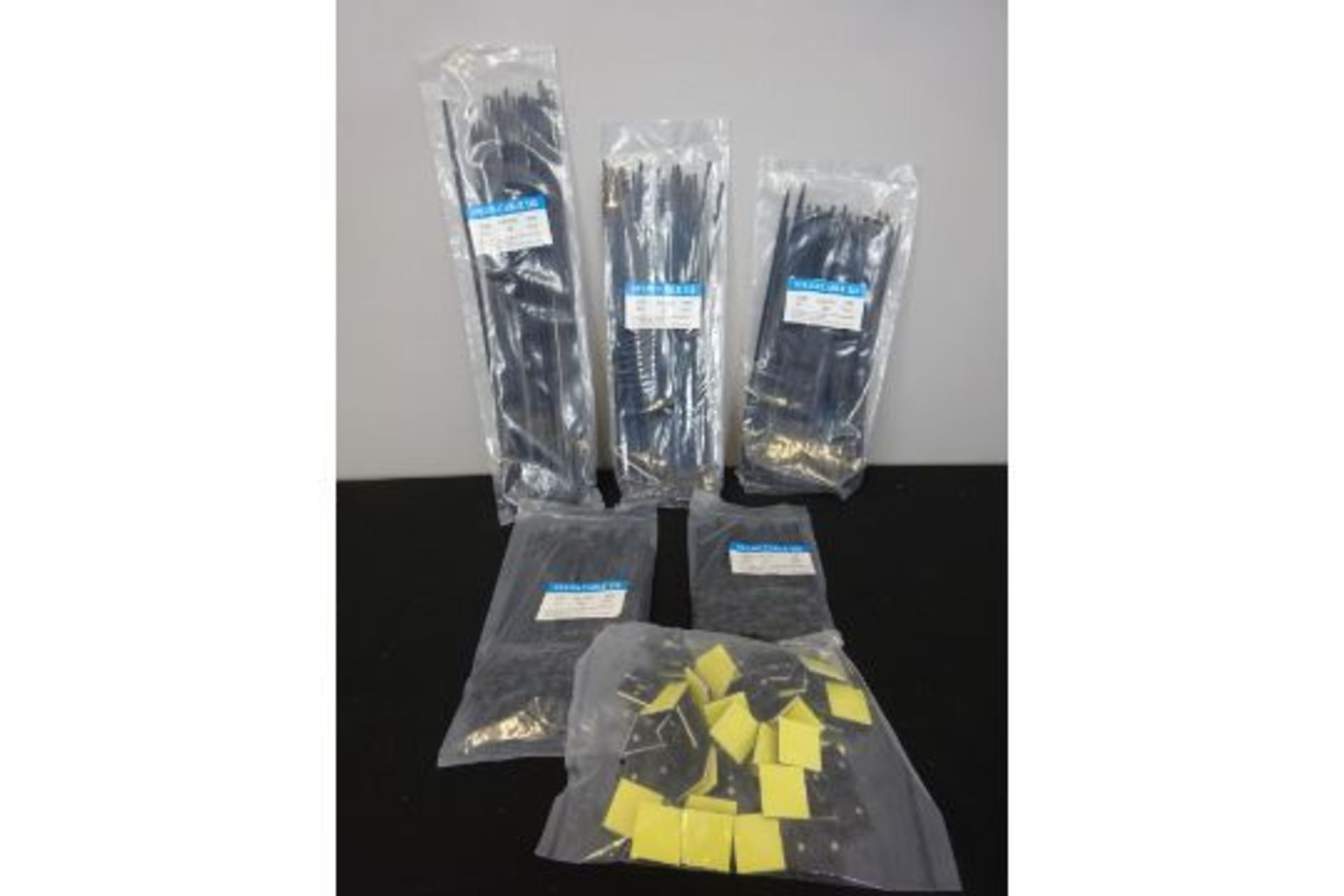Quantity Of Black Cable Ties In Various Sizes