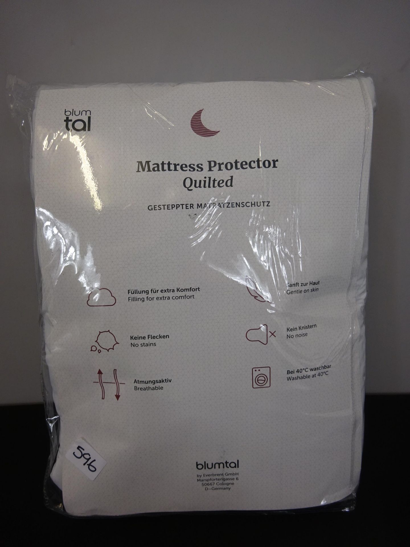 159 x 200cm Quilted Mattress Protector