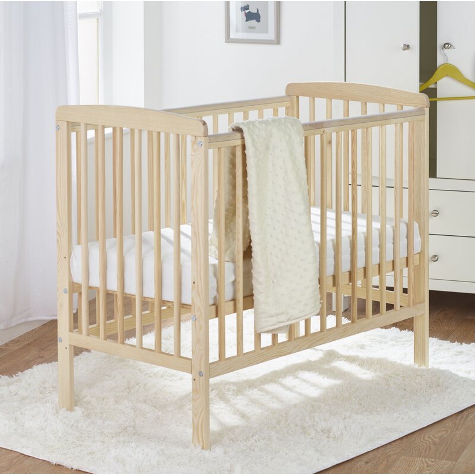 Alexia Mini Cot with Mattress RRP £85.00