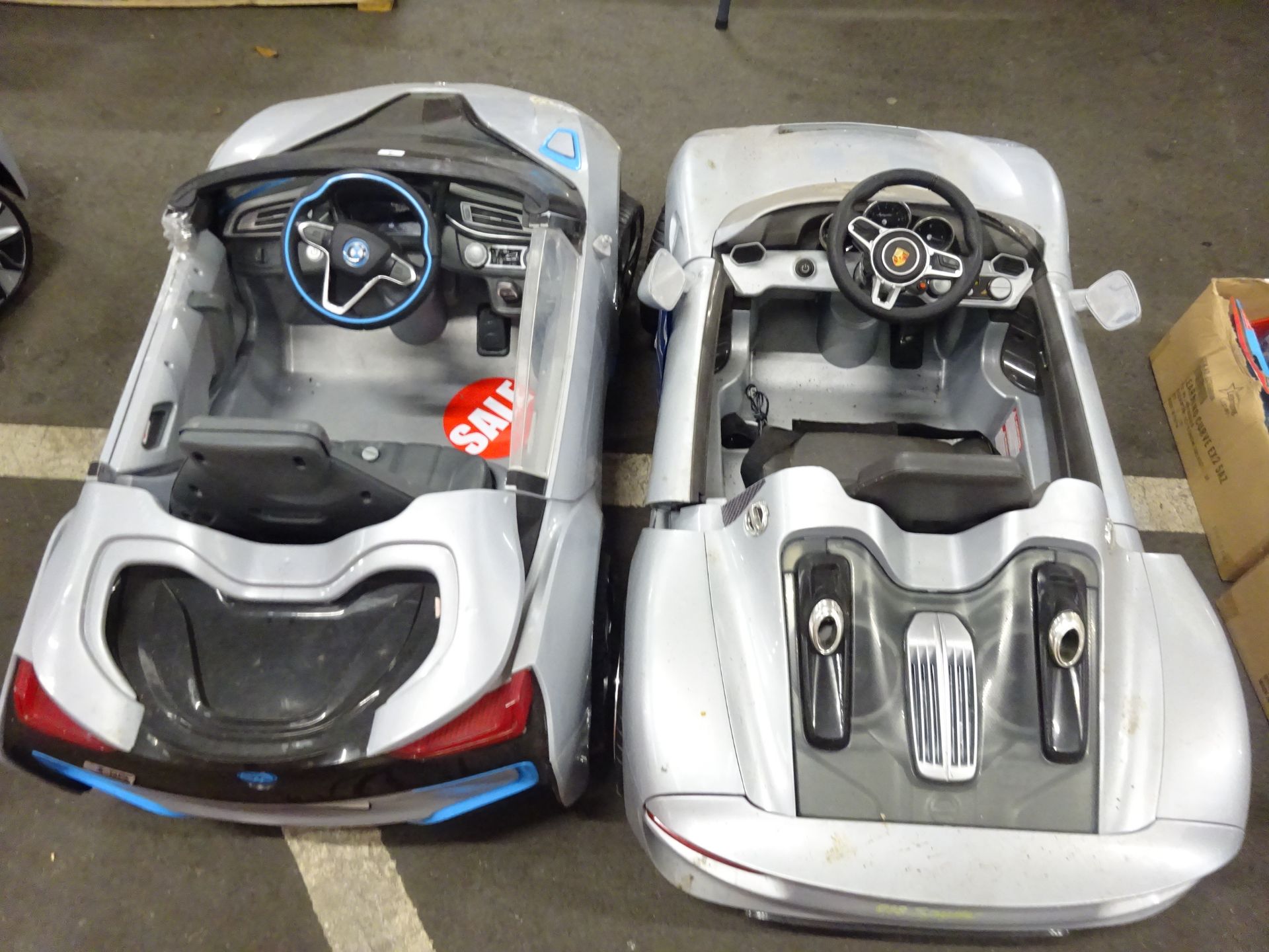 X 1 PORCHE & X 1 BMW ELECTRIC CAR - NO VAT - Image 2 of 2