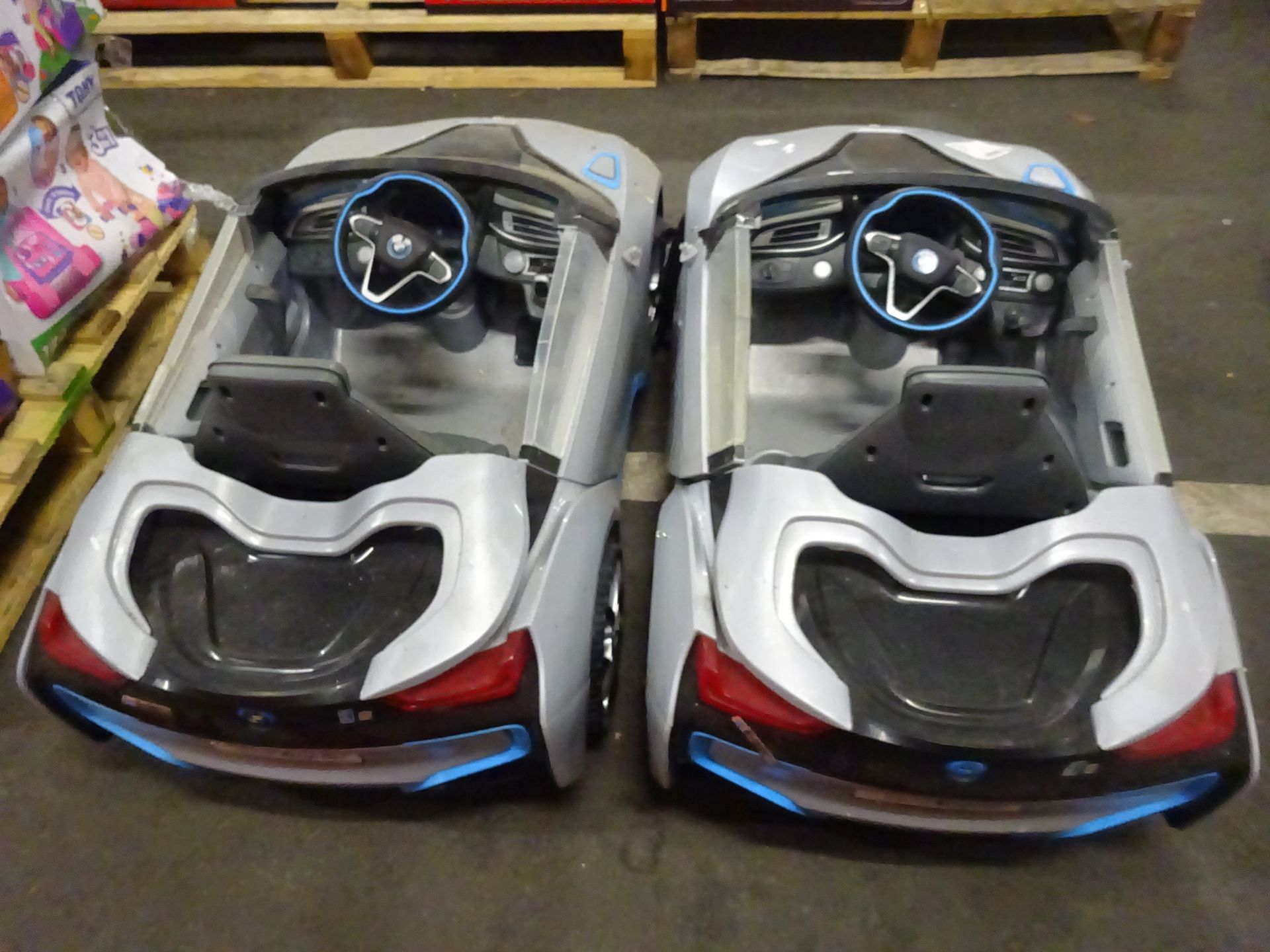 X 2 BMW ELECTRIC CARS - NO VAT - Image 2 of 2