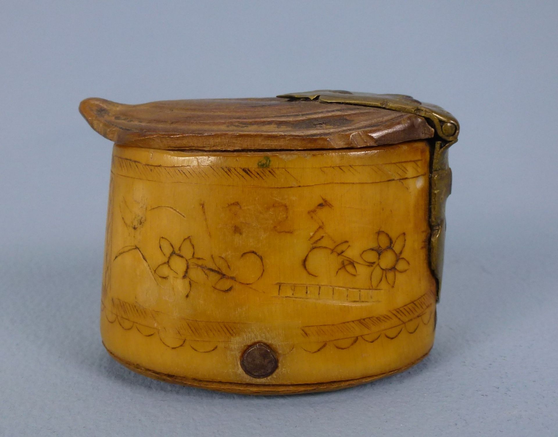 Schnupftabak-Dose, alpenländisch, 1825