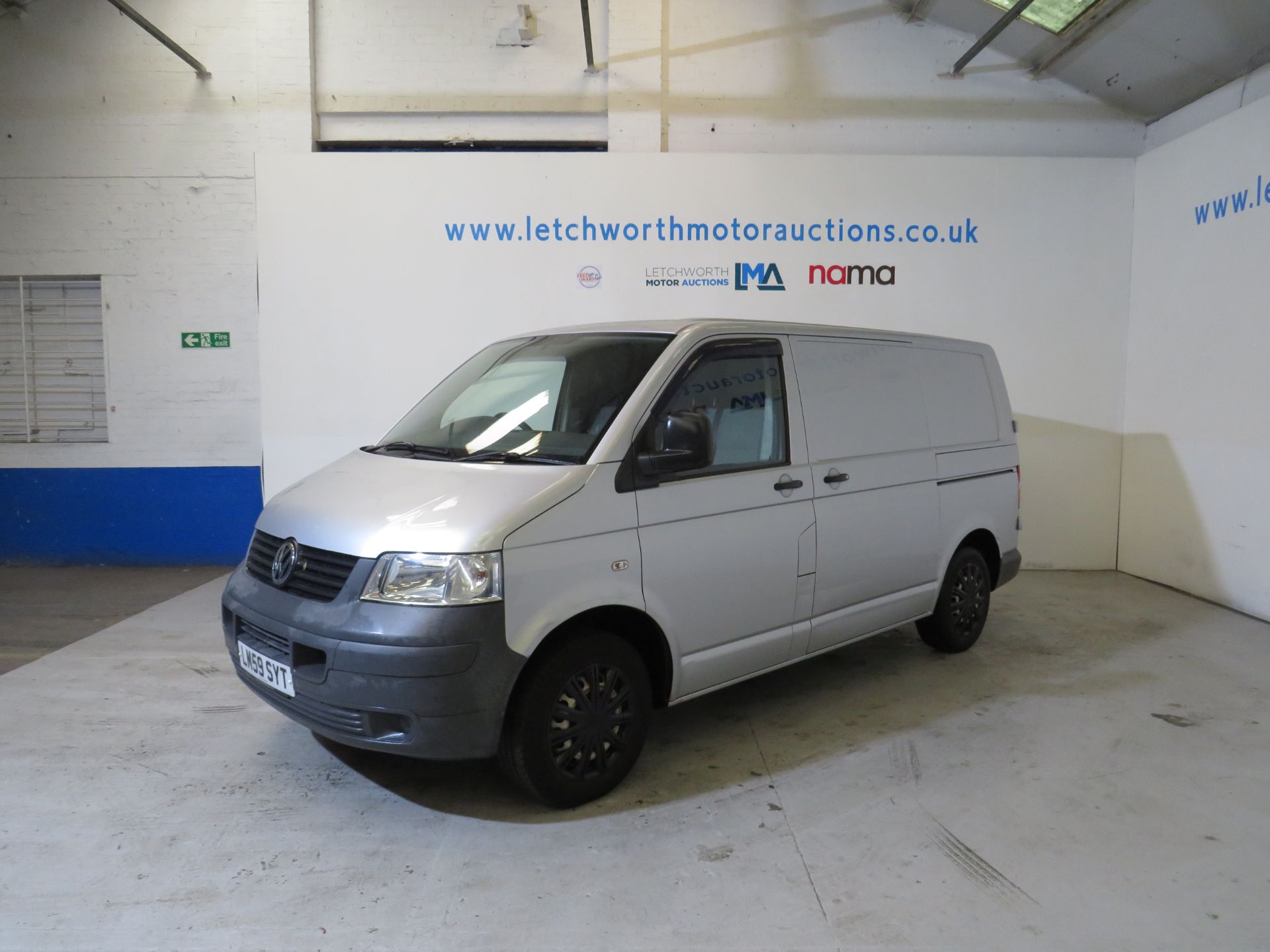 2009 Volkswagen Transporter T26 84 TDI SWB 1896cc *NO VAT* - Image 3 of 22