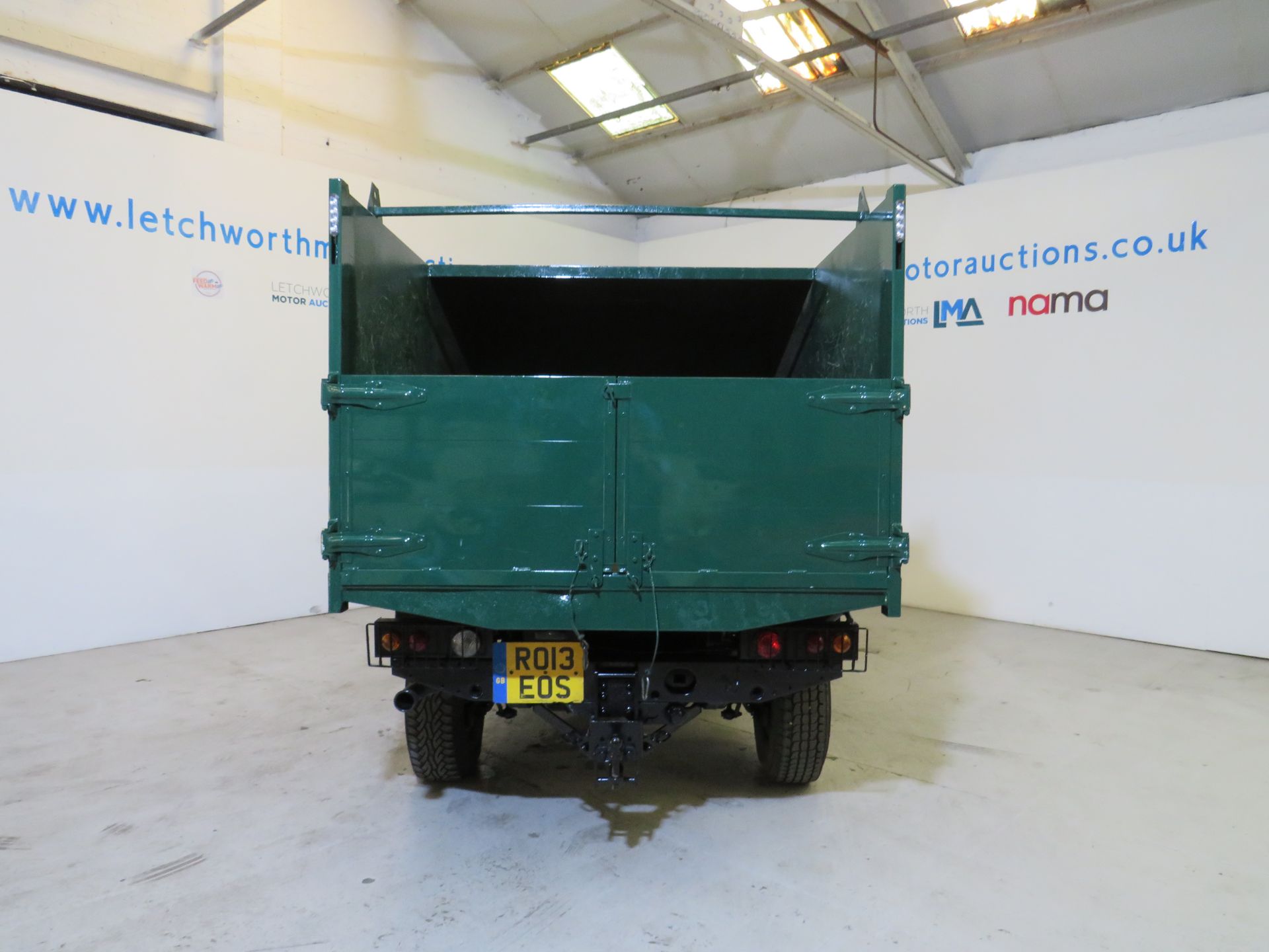 2013 Land Rover Defender 130 TD Tipper 2198cc *NO VAT* - Image 7 of 12