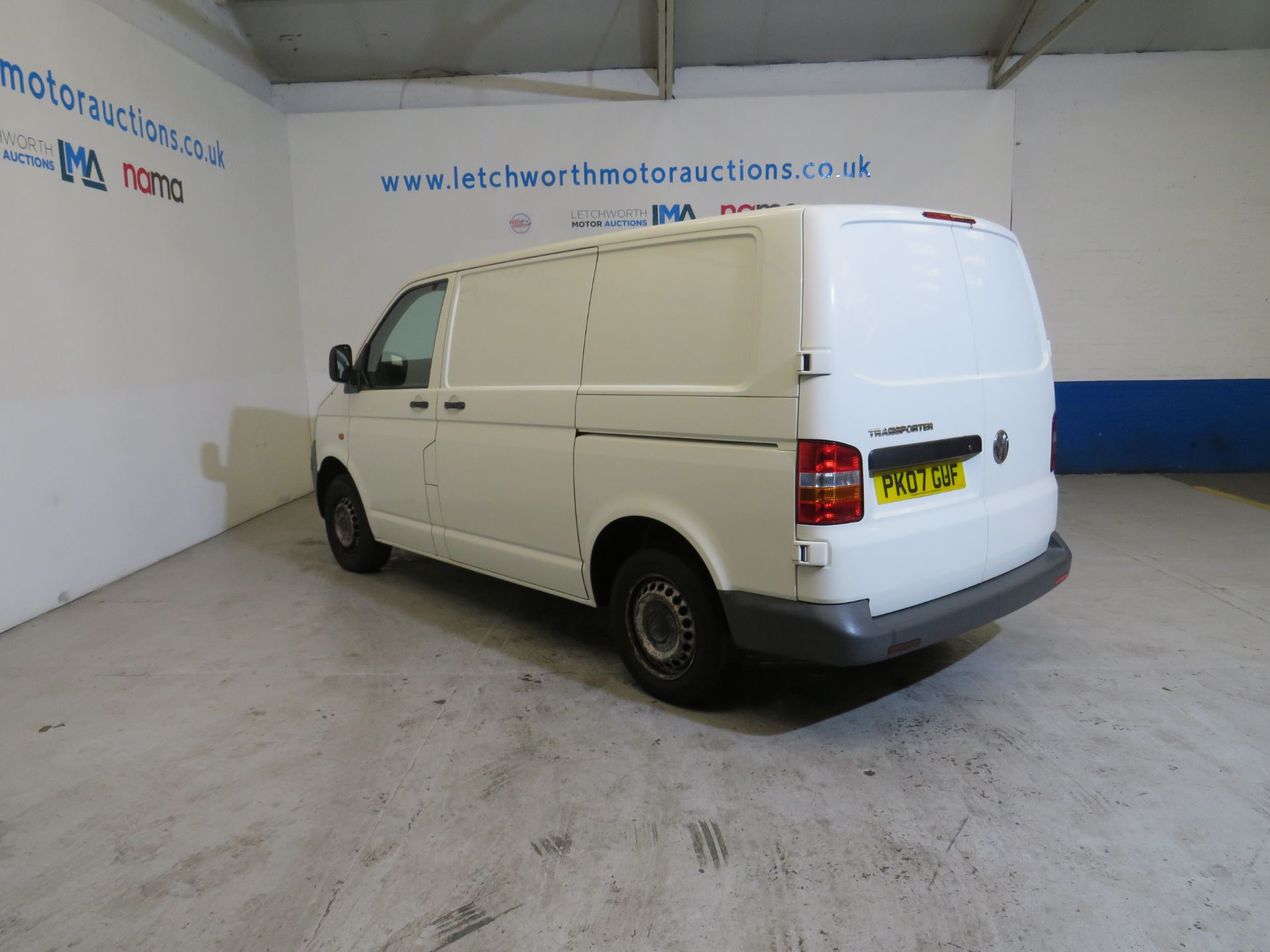 2007 Volkswagen Transporter T28 84 TDI SWB 1896cc *NO VAT* - Image 5 of 20