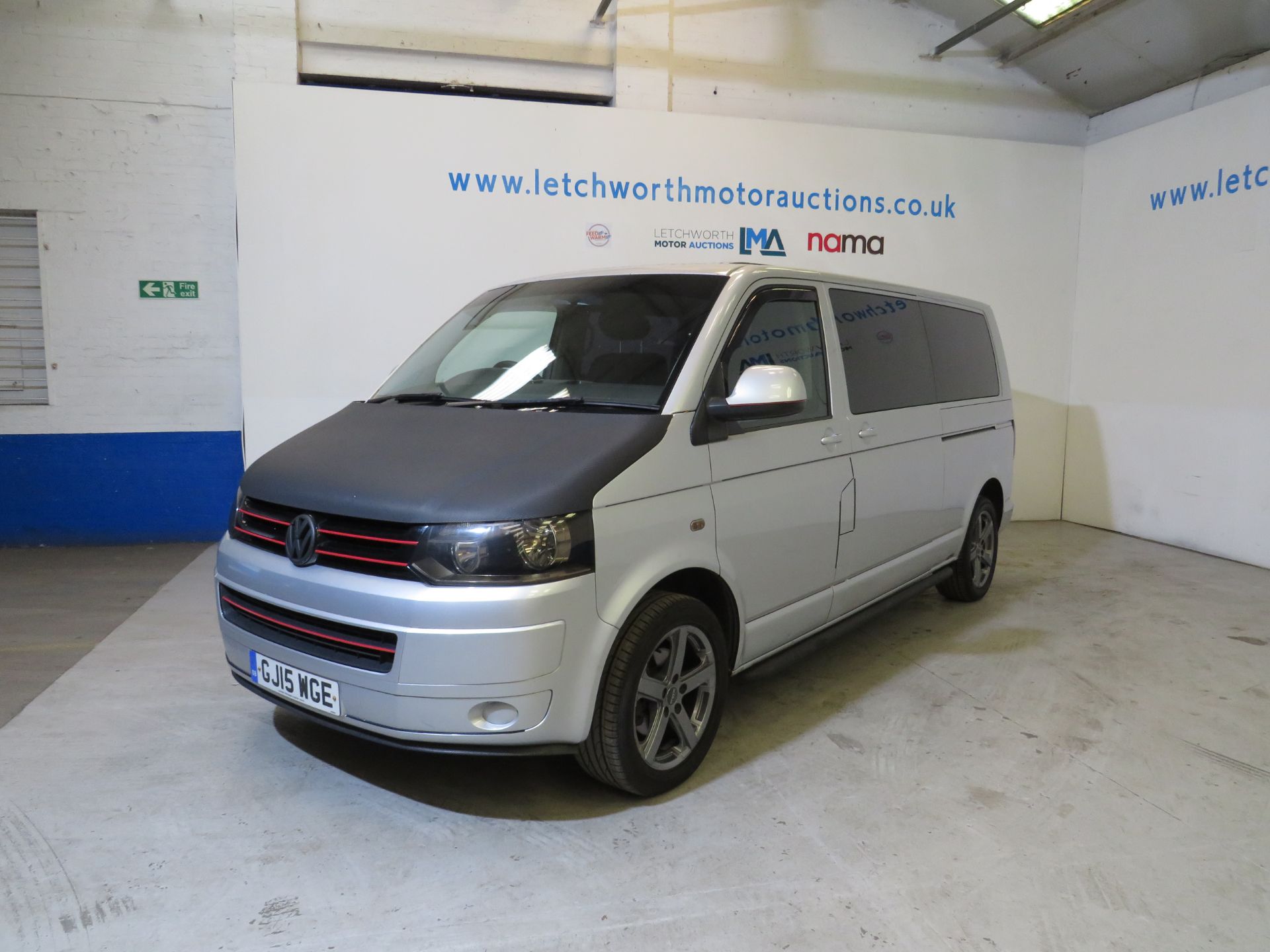 2015 Volkswagen Transporter T30 SE 140 TDI LWB Automatic 9 Seater - 1968cc *NO VAT* - Image 3 of 23