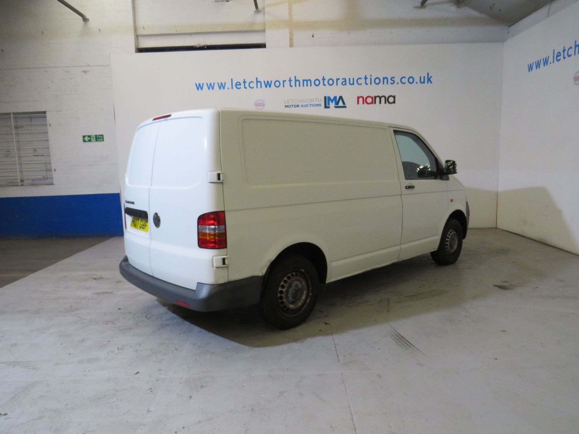 2007 Volkswagen Transporter T28 84 TDI SWB 1896cc *NO VAT* - Image 8 of 20