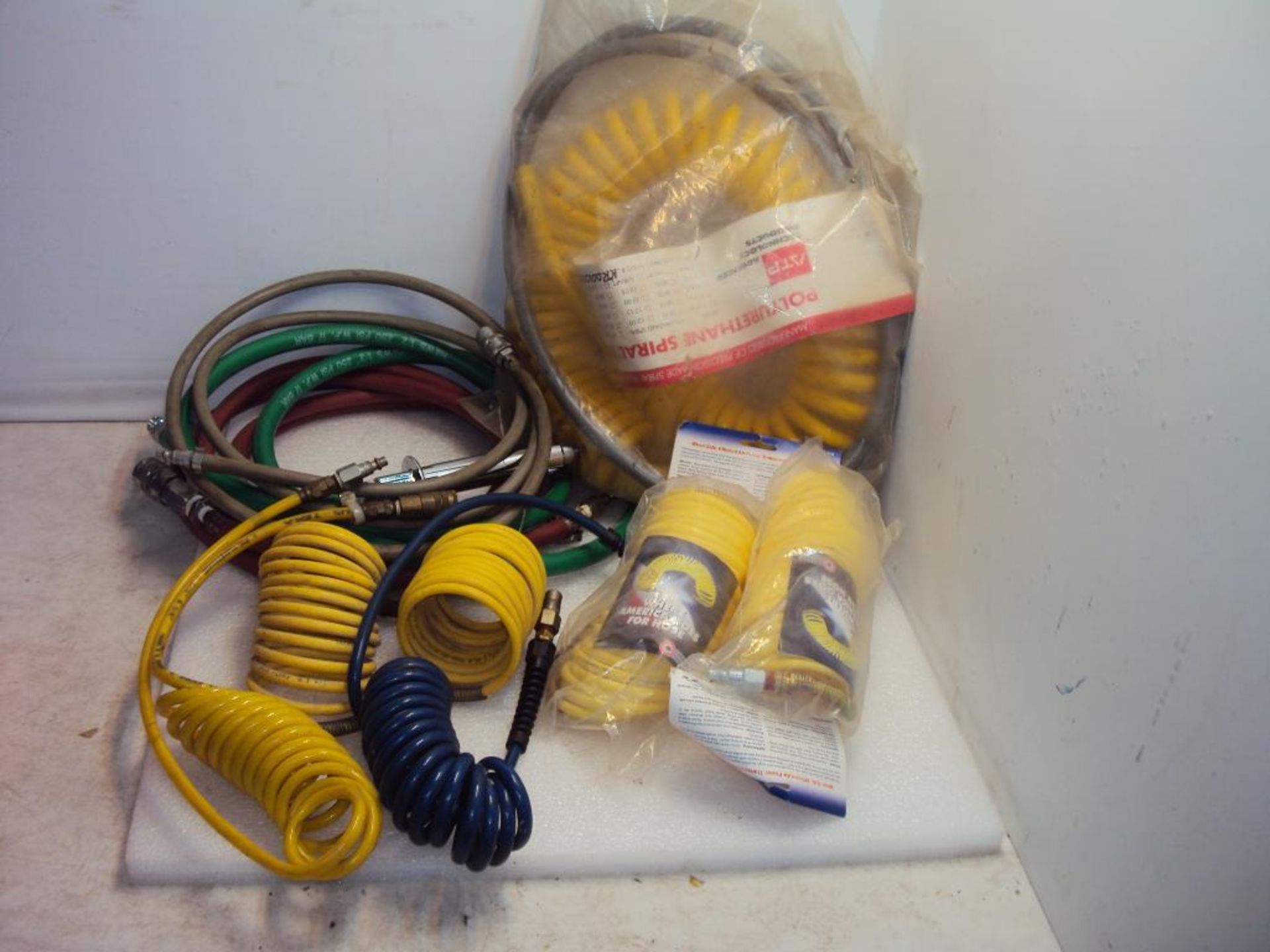 AIR HOSES IN ONE LOT