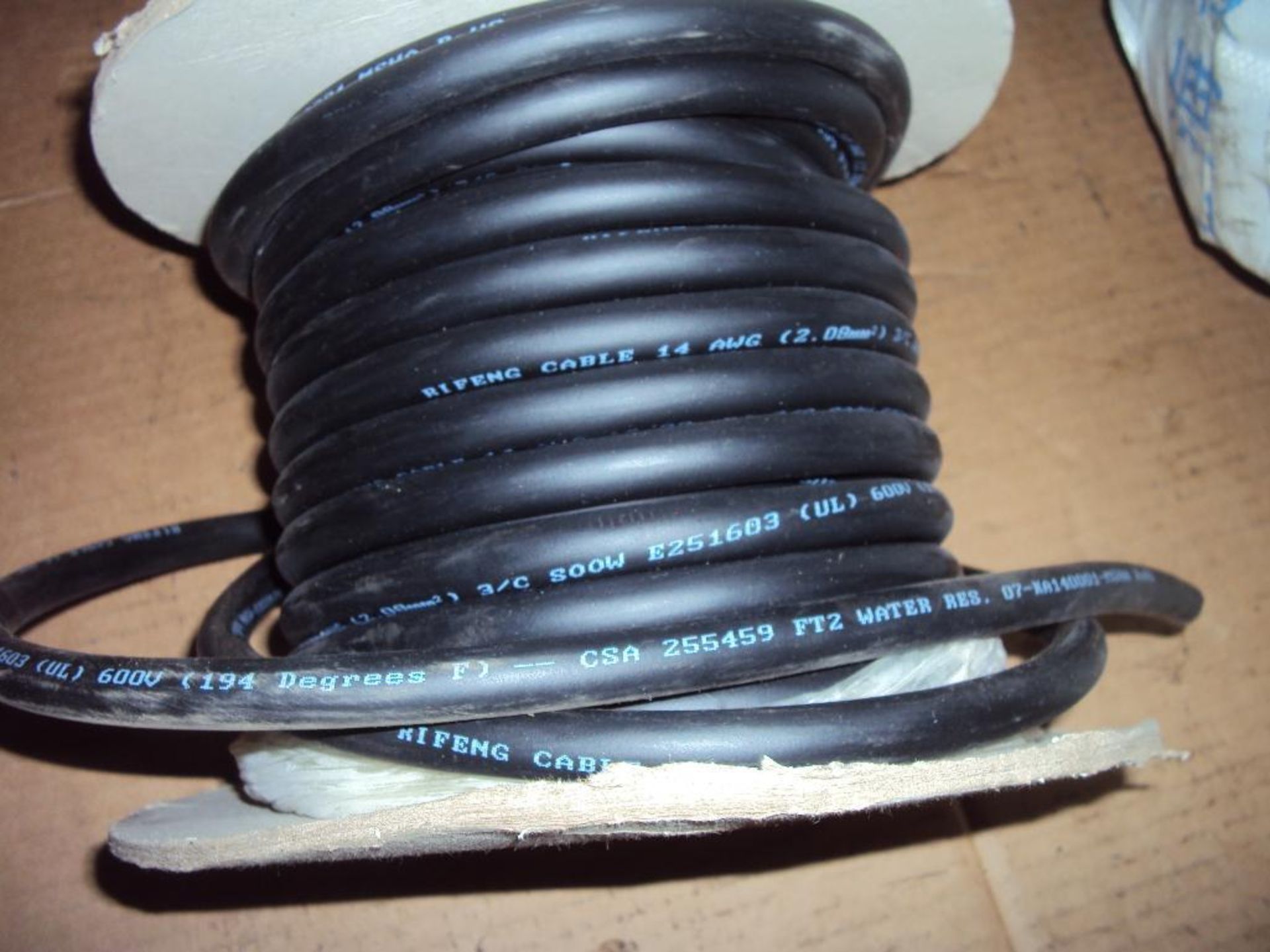 200+ Meters of 3 Wire Insulated Hook Cable - Image 3 of 3