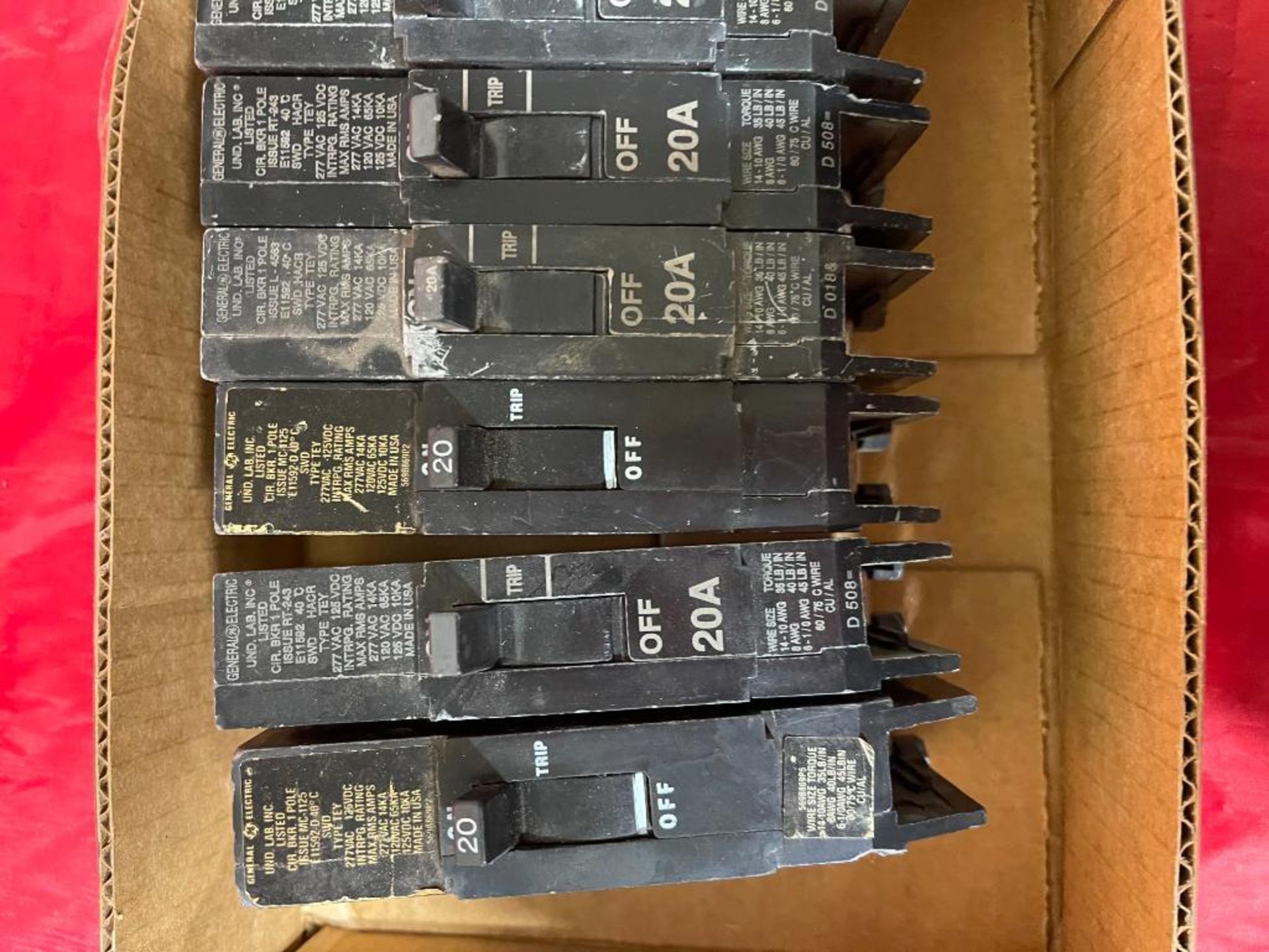 Lot of 7 GE TEY Circuit Breaker 20 Amp - Image 3 of 3